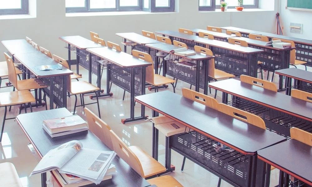 Ιταλία: Ενδεχόμενο να μην ανοίξουν τα σχολεία τη Δευτέρα στη Νάπολη
